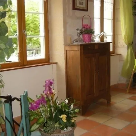 Saint-savin, 4 Pièces, 6 Personnes - Fr-1-440-55 Casa vacanze *